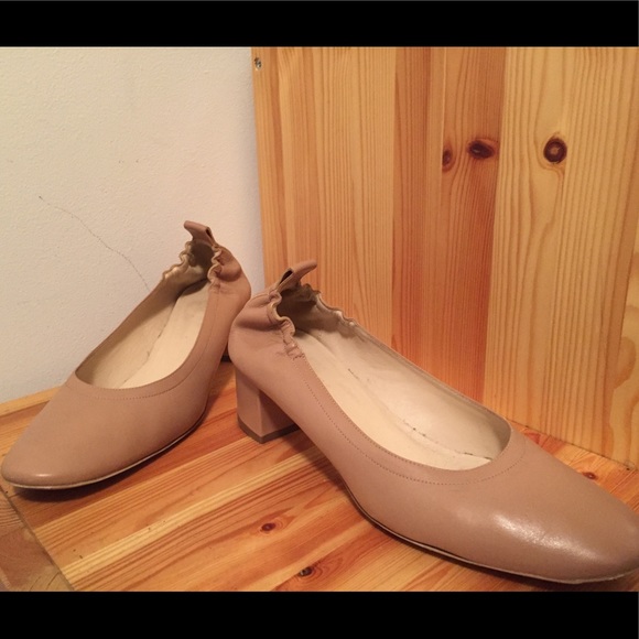 everlane day heel pale rose